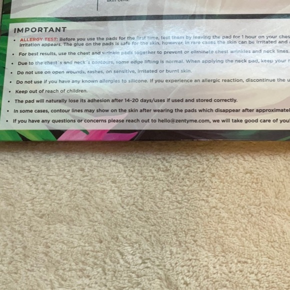 TYME Pink and Green Accessories with Spa-Inspired Elegance - Picture 4 of 4